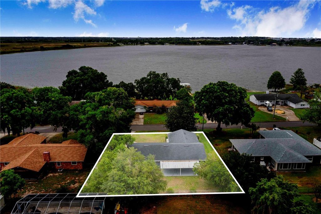 Photo of 281 Paradise Island Drive, Haines City, FL 33844 (MLS # P4938430)