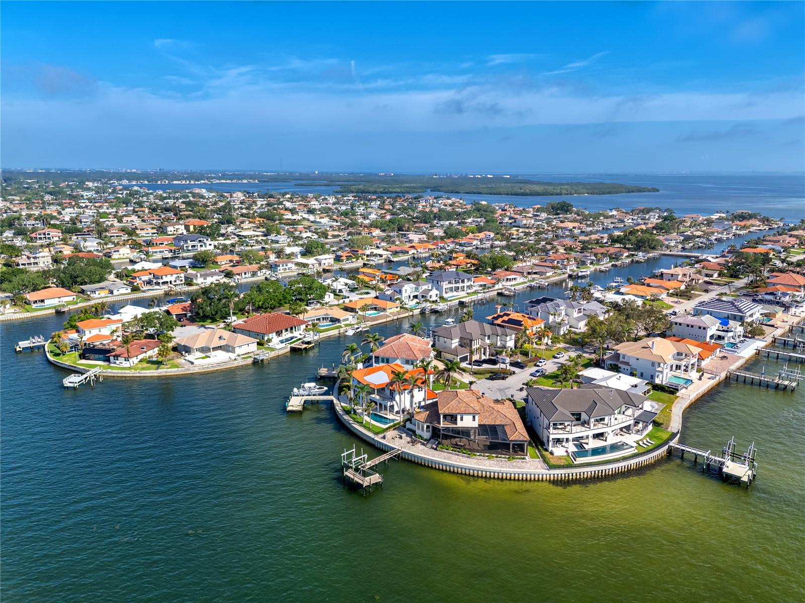 VENETIAN ISLES - Residential