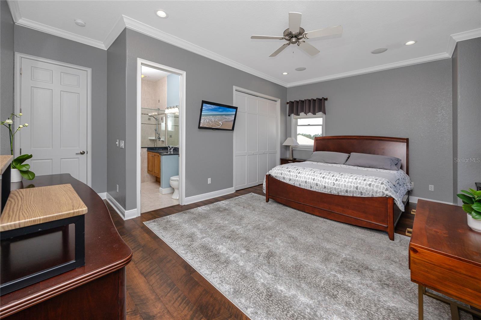 VENETIAN ISLES - Residential