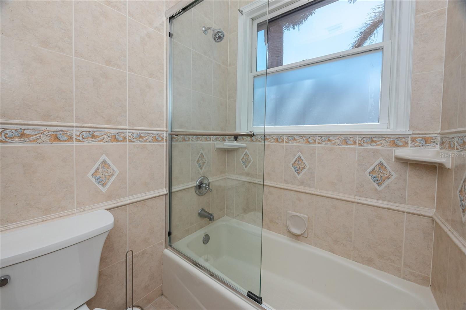 VENETIAN ISLES - Residential