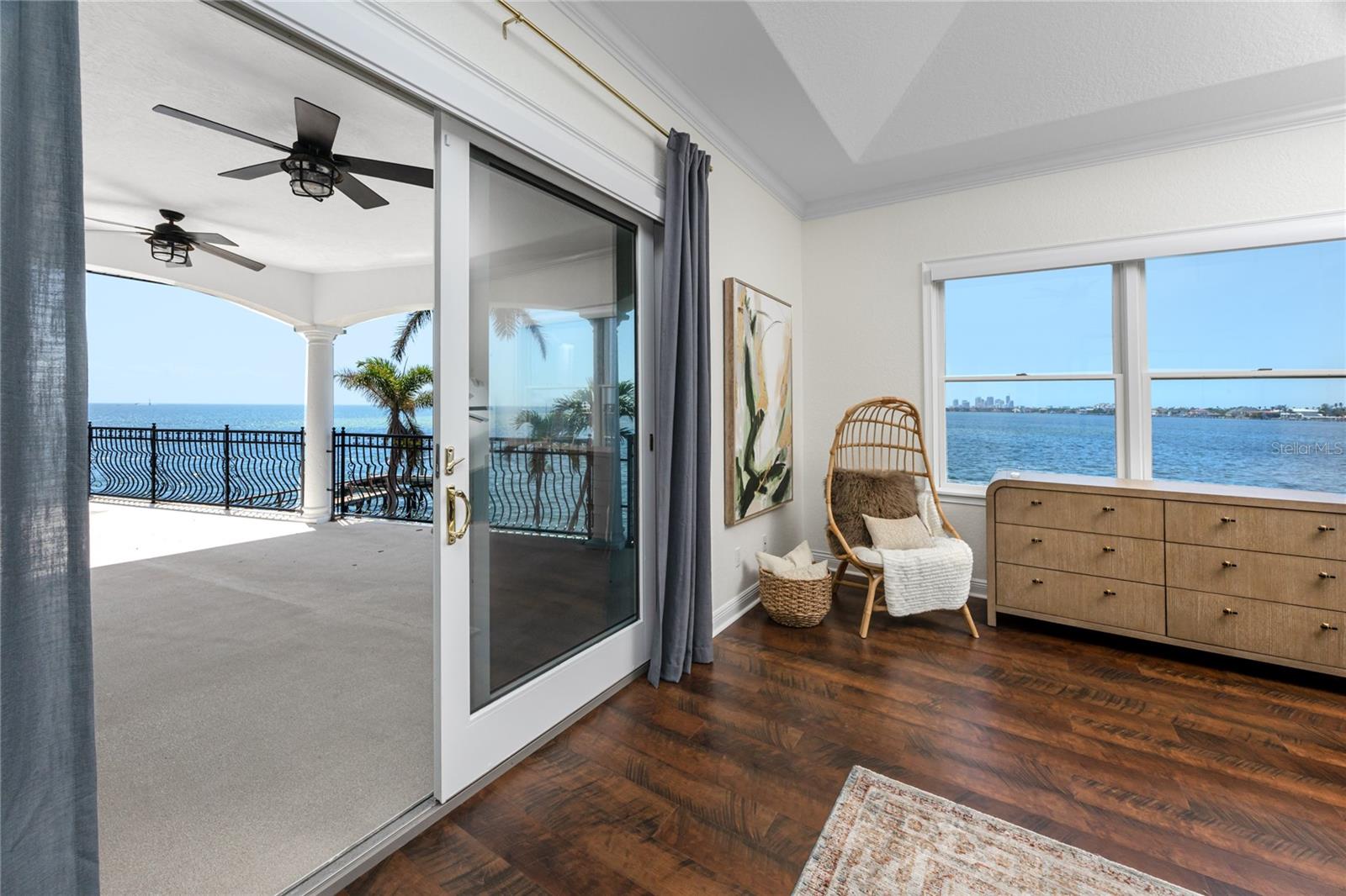 VENETIAN ISLES - Residential