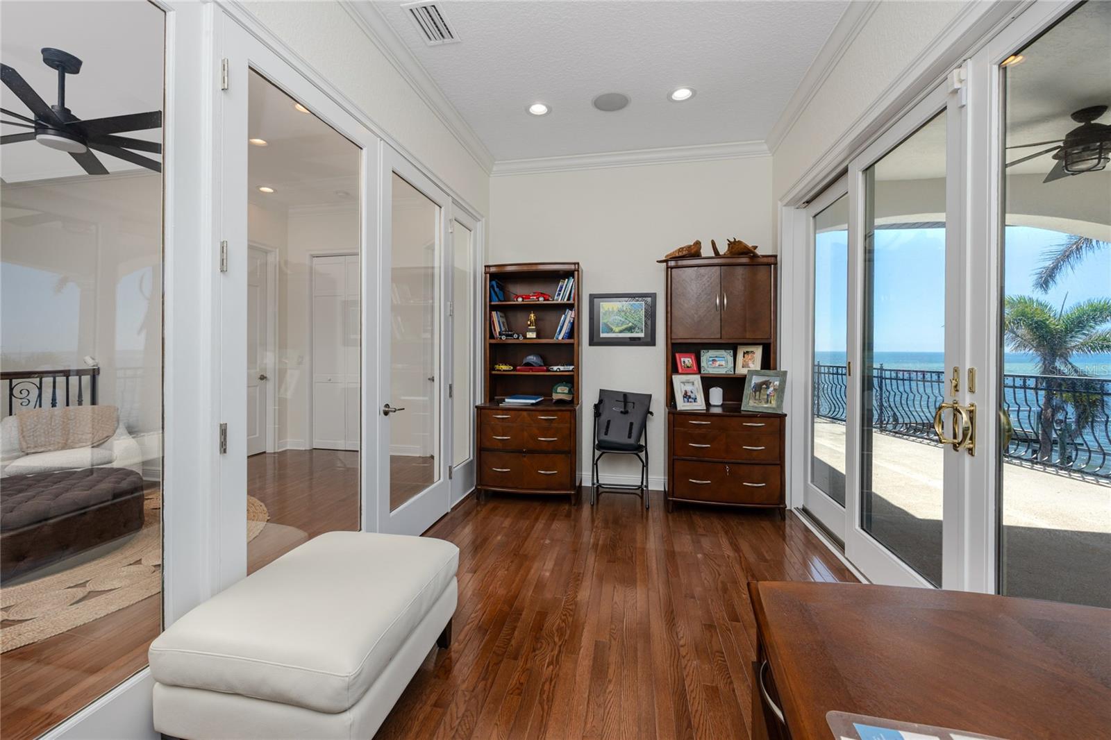 VENETIAN ISLES - Residential