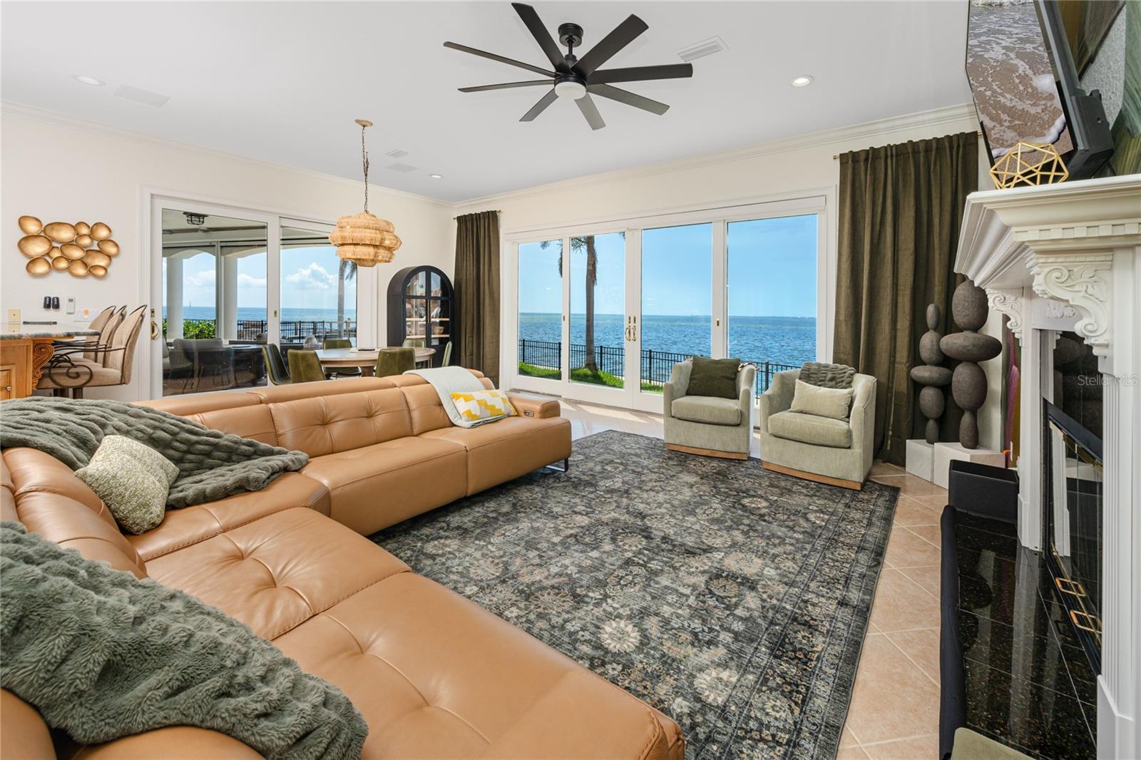 VENETIAN ISLES - Residential