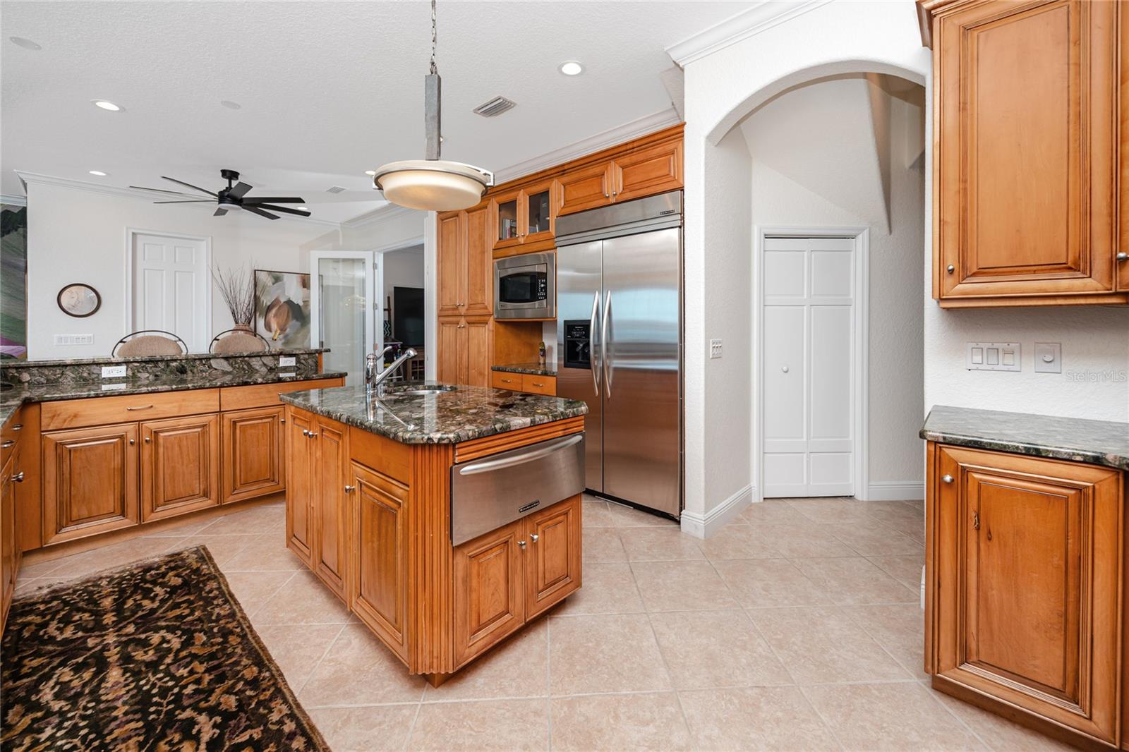 VENETIAN ISLES - Residential