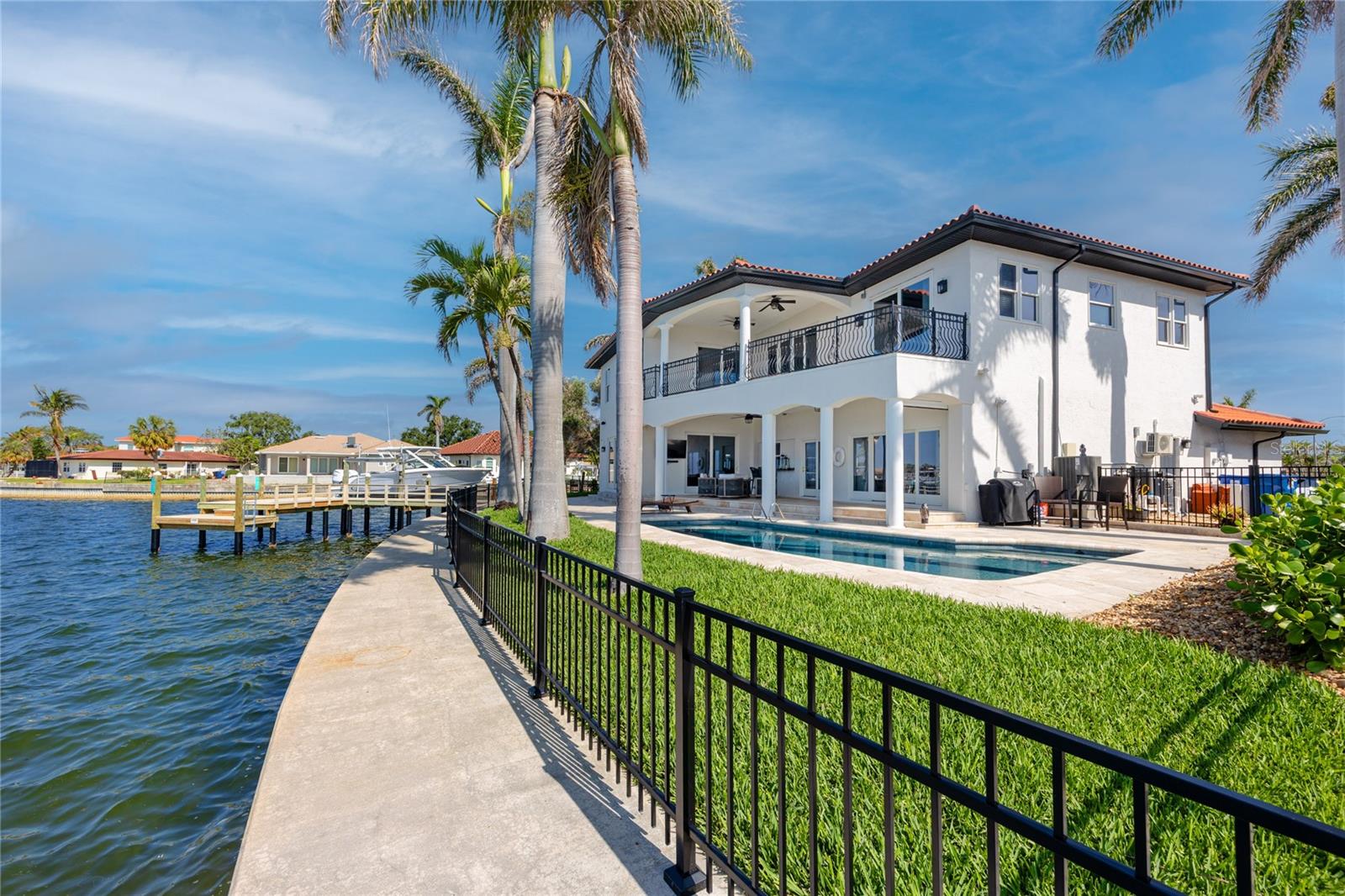 VENETIAN ISLES - Residential