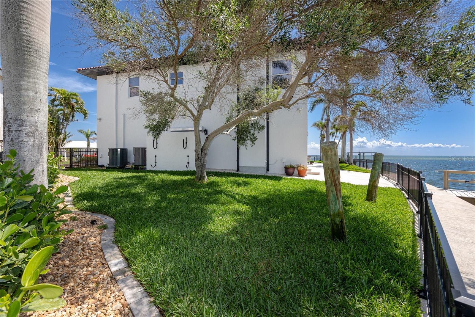 VENETIAN ISLES - Residential