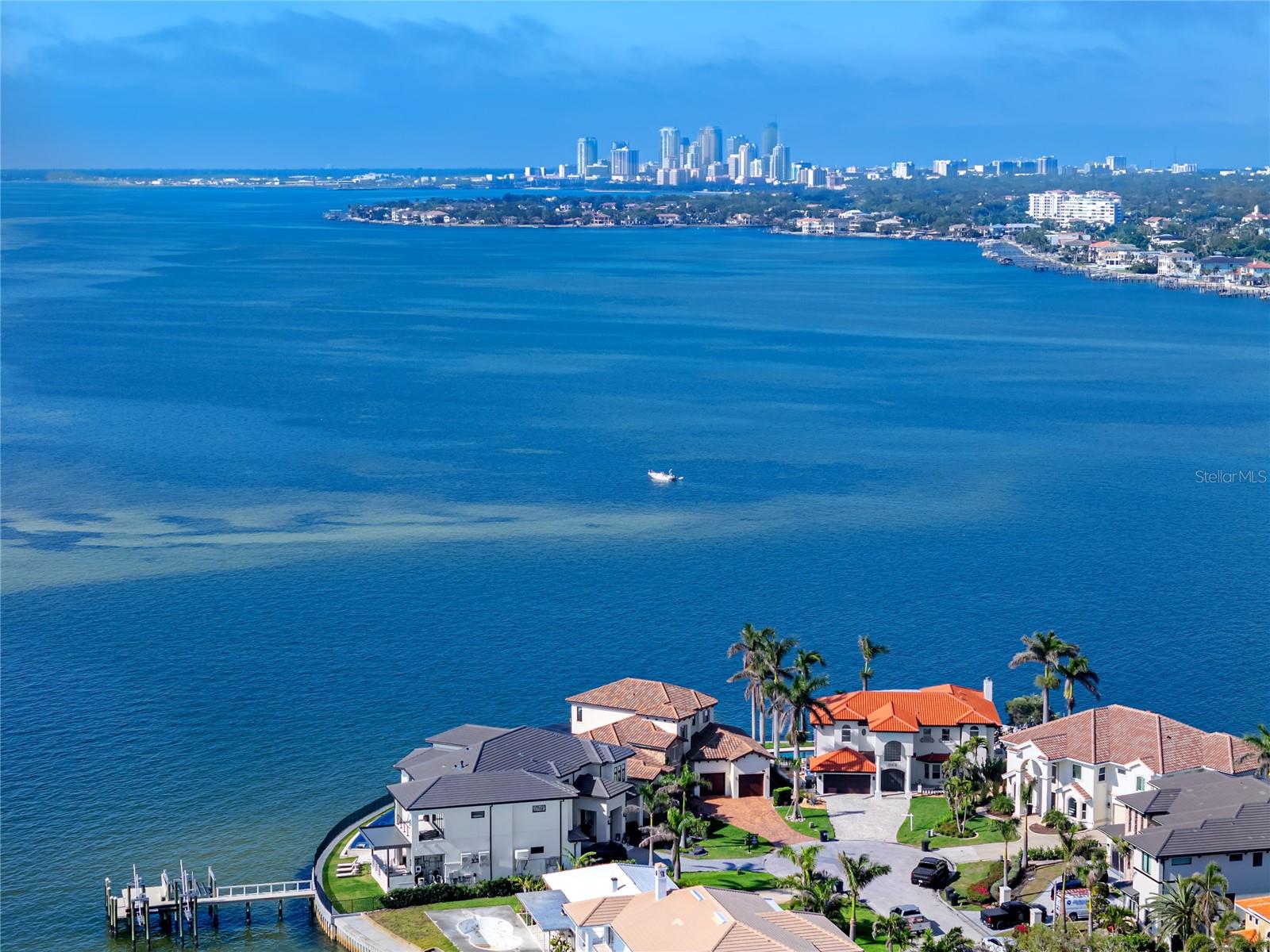 VENETIAN ISLES - Residential