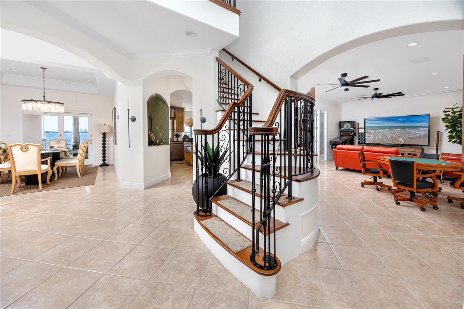 VENETIAN ISLES - Residential