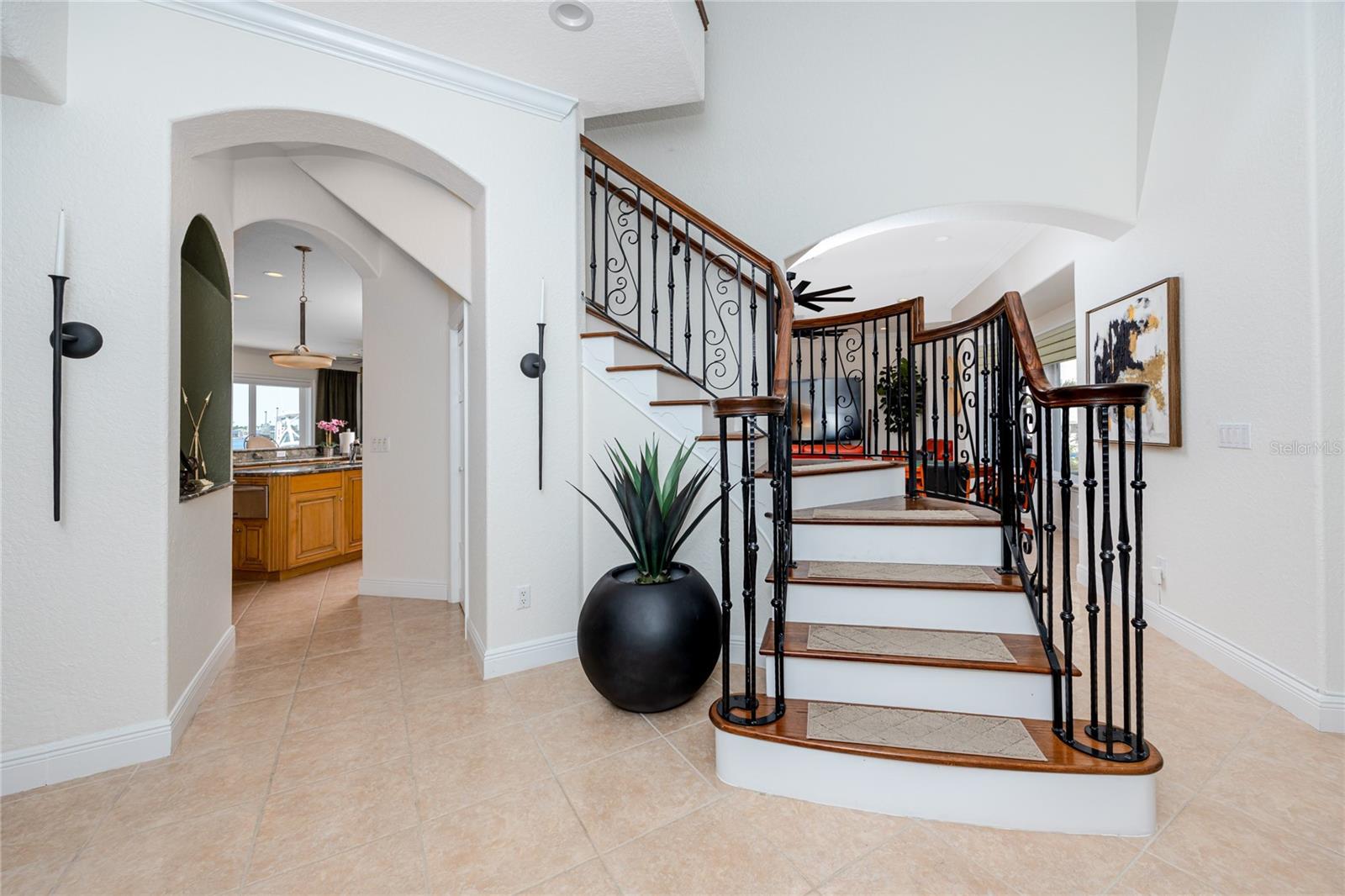 VENETIAN ISLES - Residential