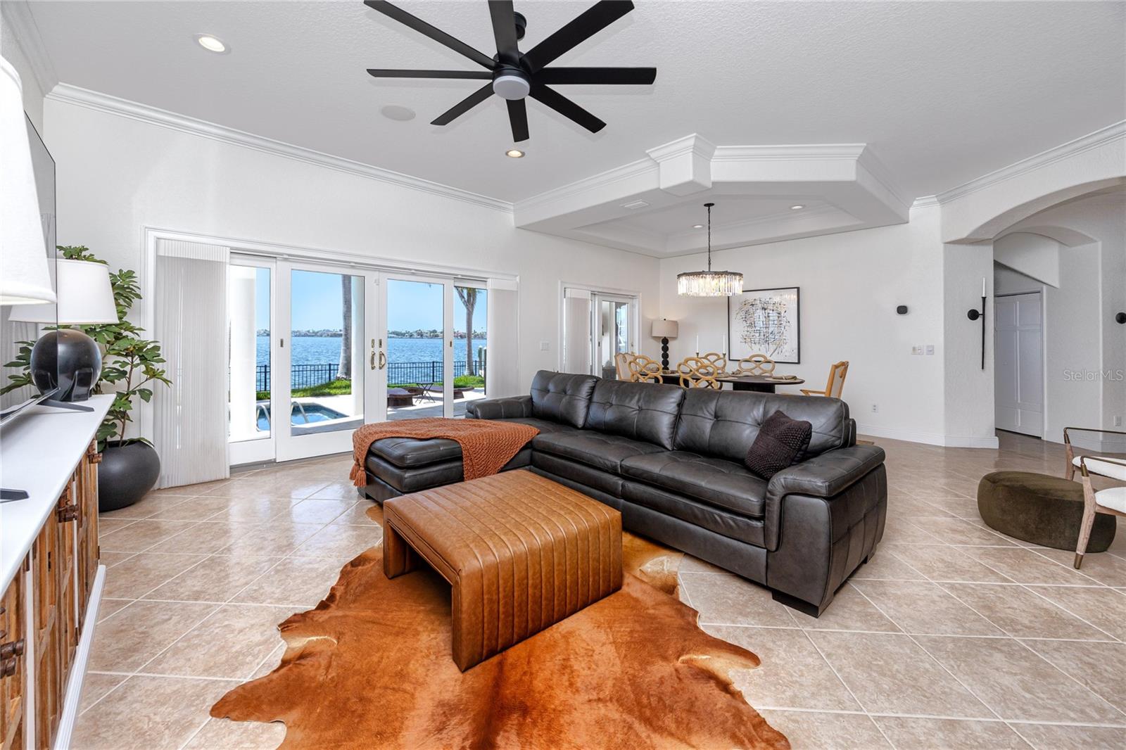 VENETIAN ISLES - Residential