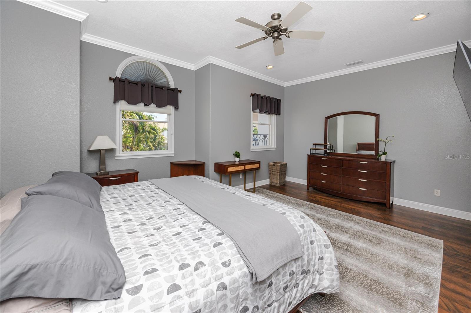 VENETIAN ISLES - Residential