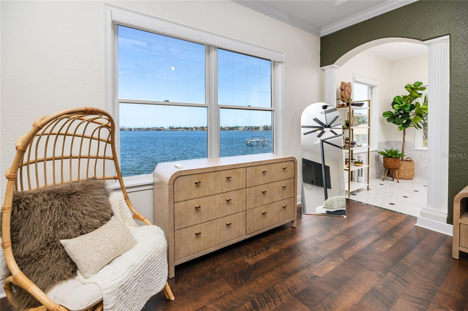 VENETIAN ISLES - Residential