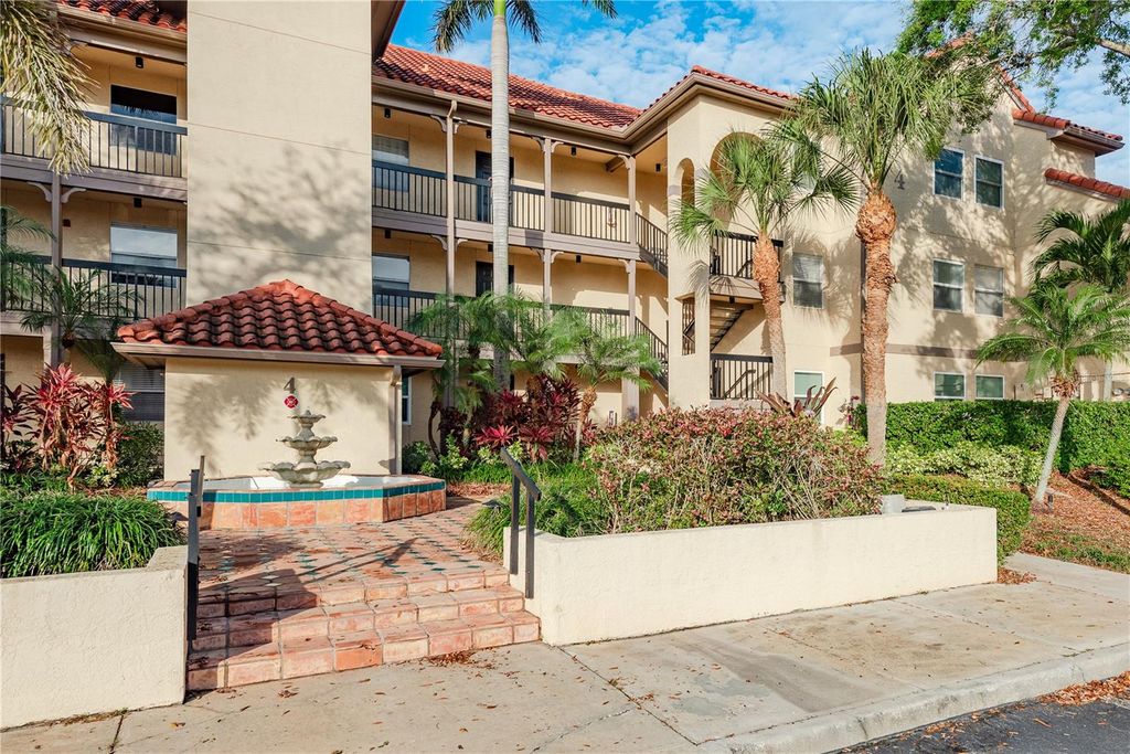 Photo of 2400 Feather Sound Drive #427, Clearwater, FL 33762 (MLS # TB8487571)