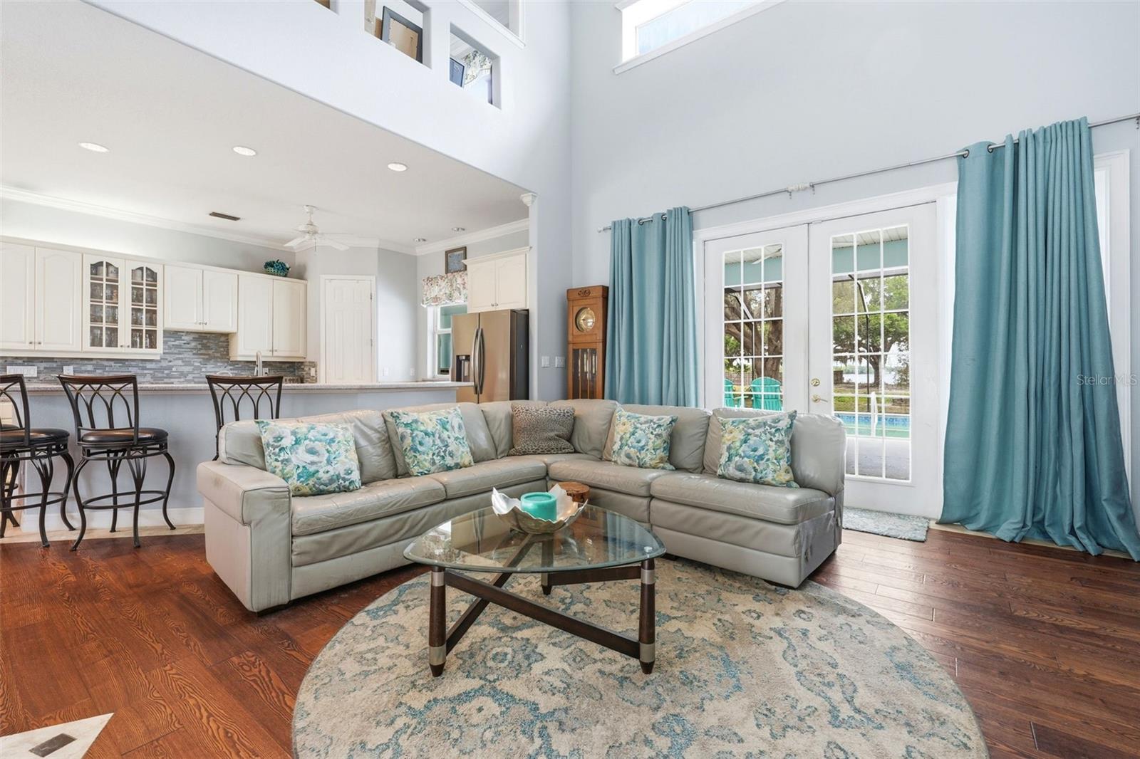 SUNSET ACRES - Residential