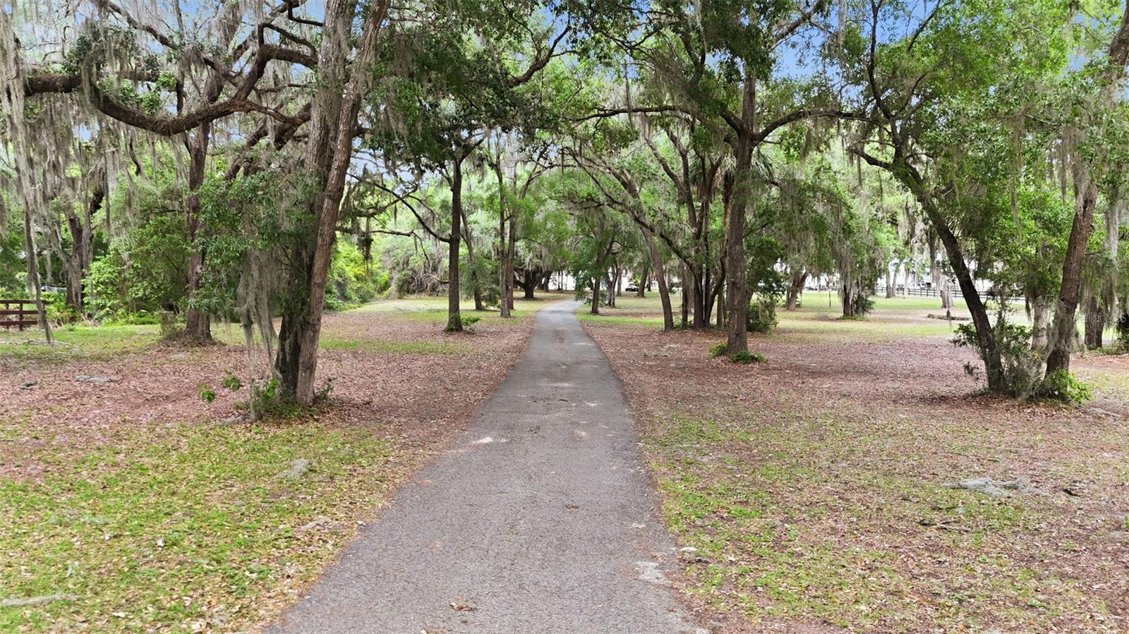 10639 SE SUNSET HARBOR ROAD