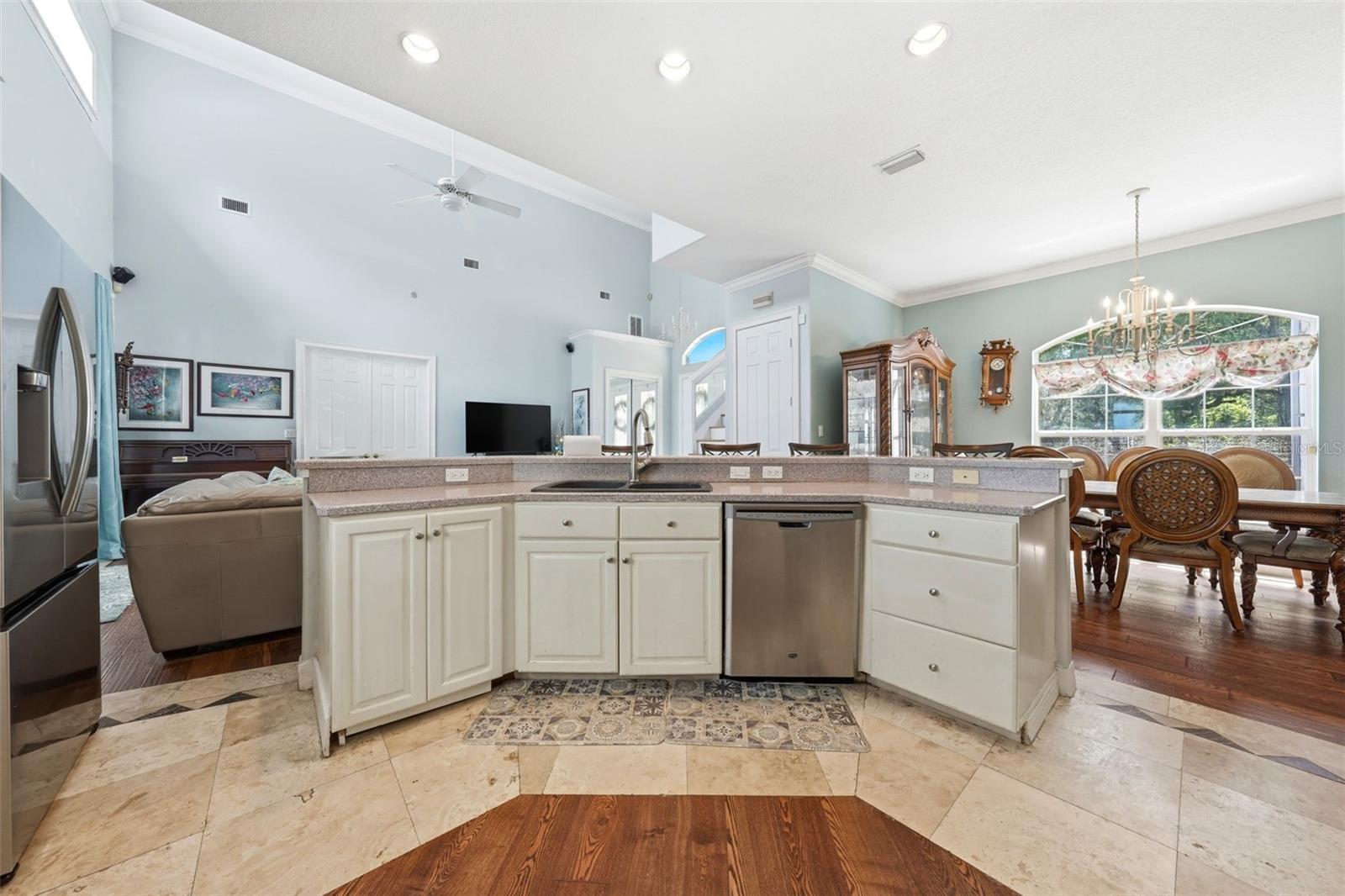 SUNSET ACRES - Residential