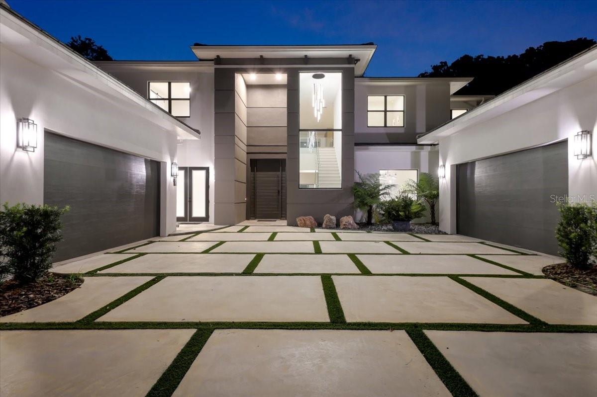 2161 SHARON ROAD