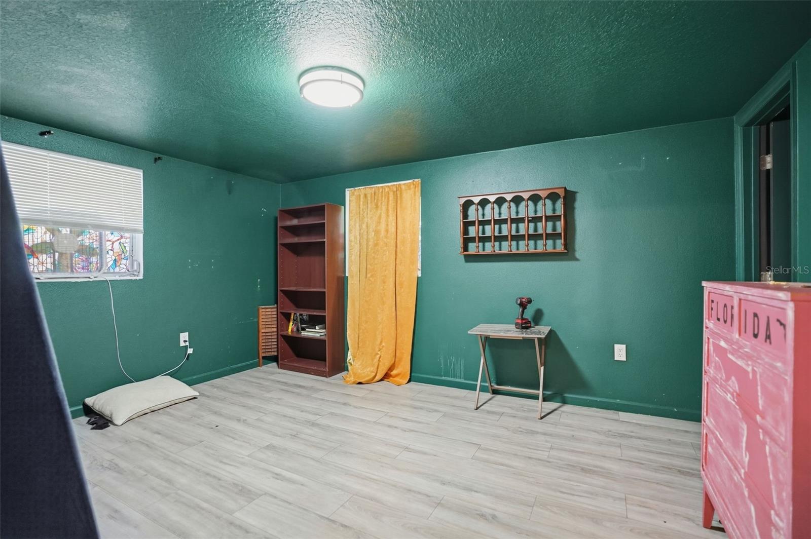 BEVERLY HILLS MARKET AREA - Residential