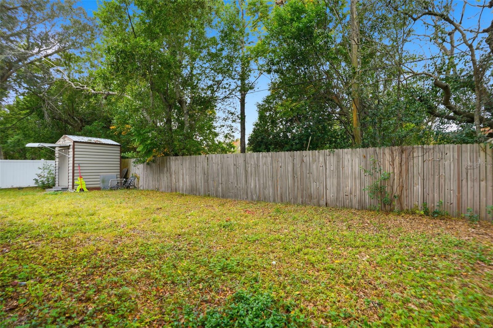 BEVERLY HILLS MARKET AREA - Residential