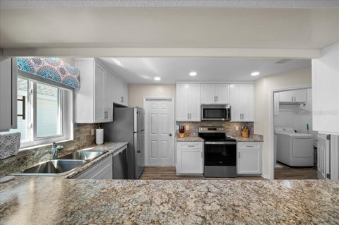 Tiny photo for 13618 SW 111th Circle, Dunnellon, FL 34432 (MLS # OM732591)
