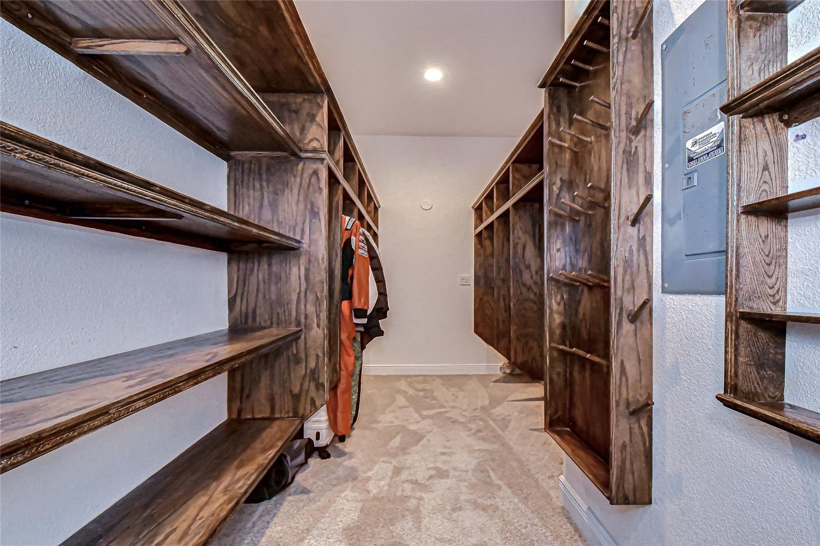 LAKE MAURINE SUB - Residential