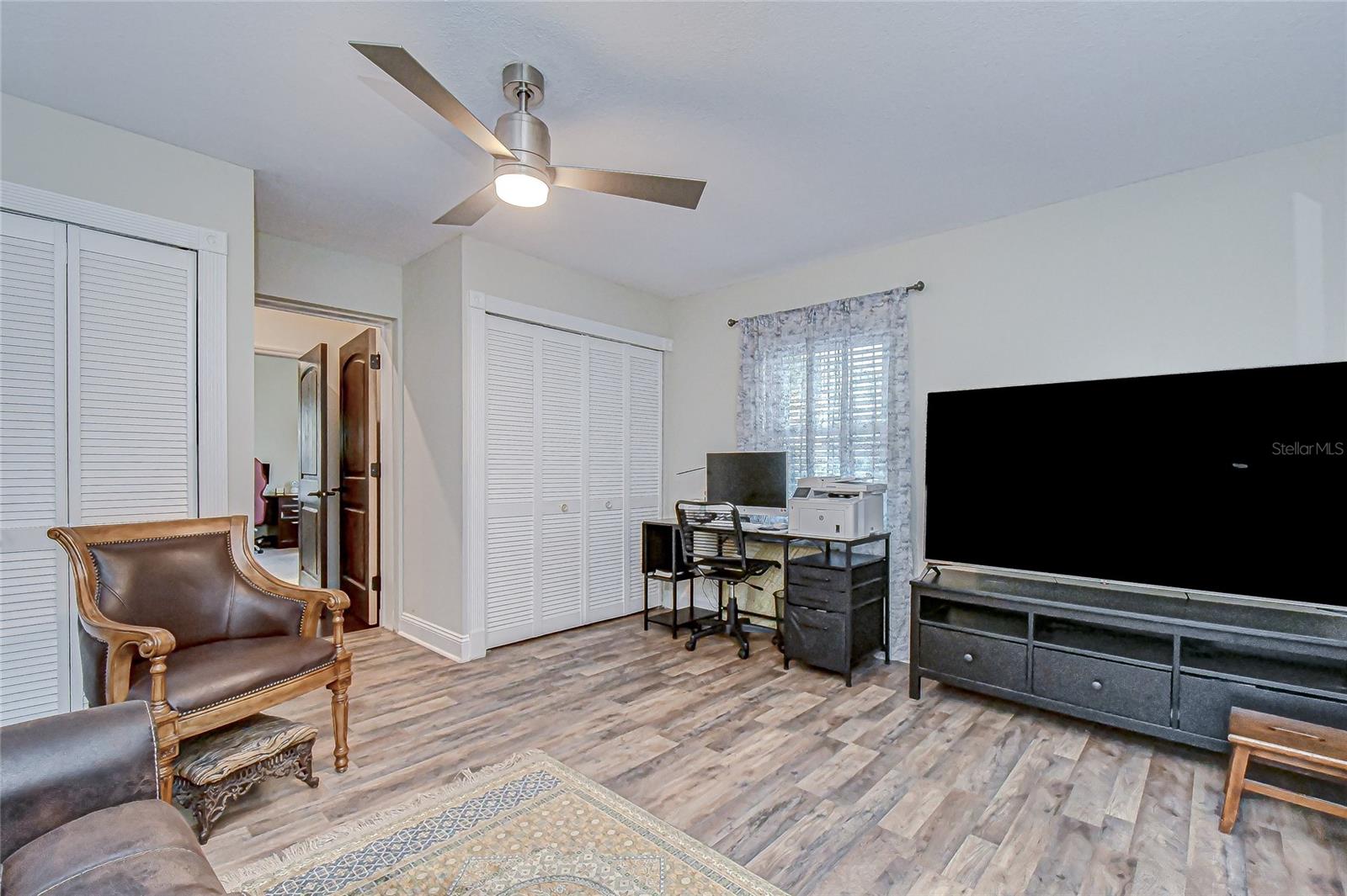 LAKE MAURINE SUB - Residential