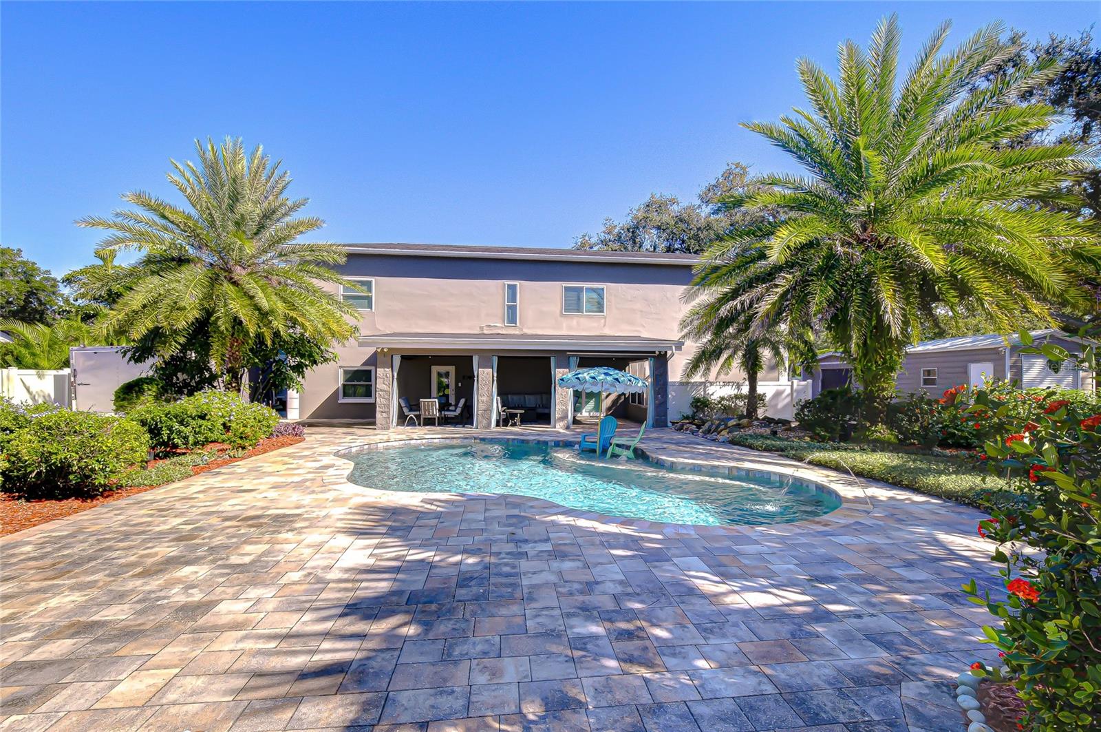 LAKE MAURINE SUB - Residential