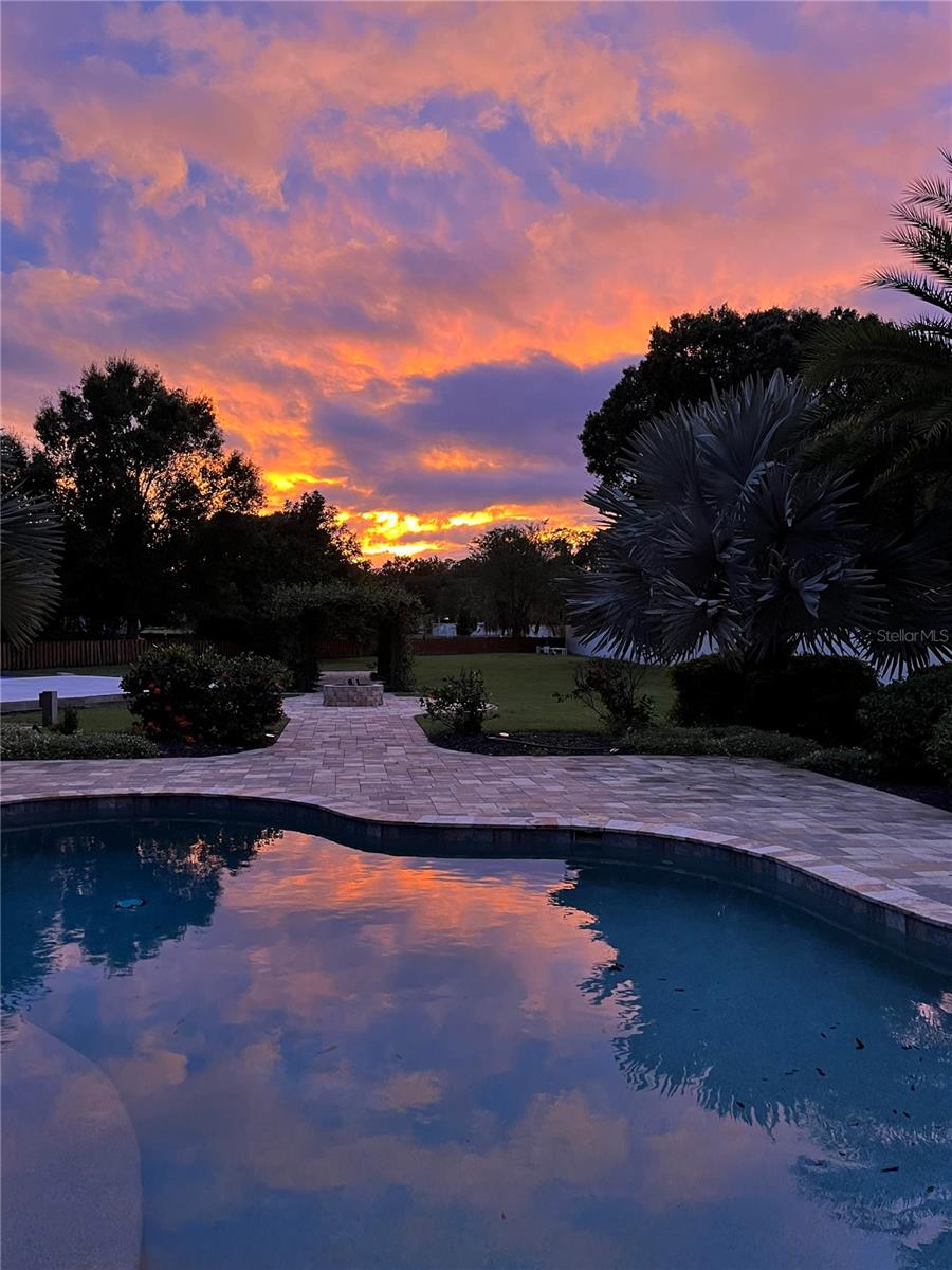 LAKE MAURINE SUB - Residential