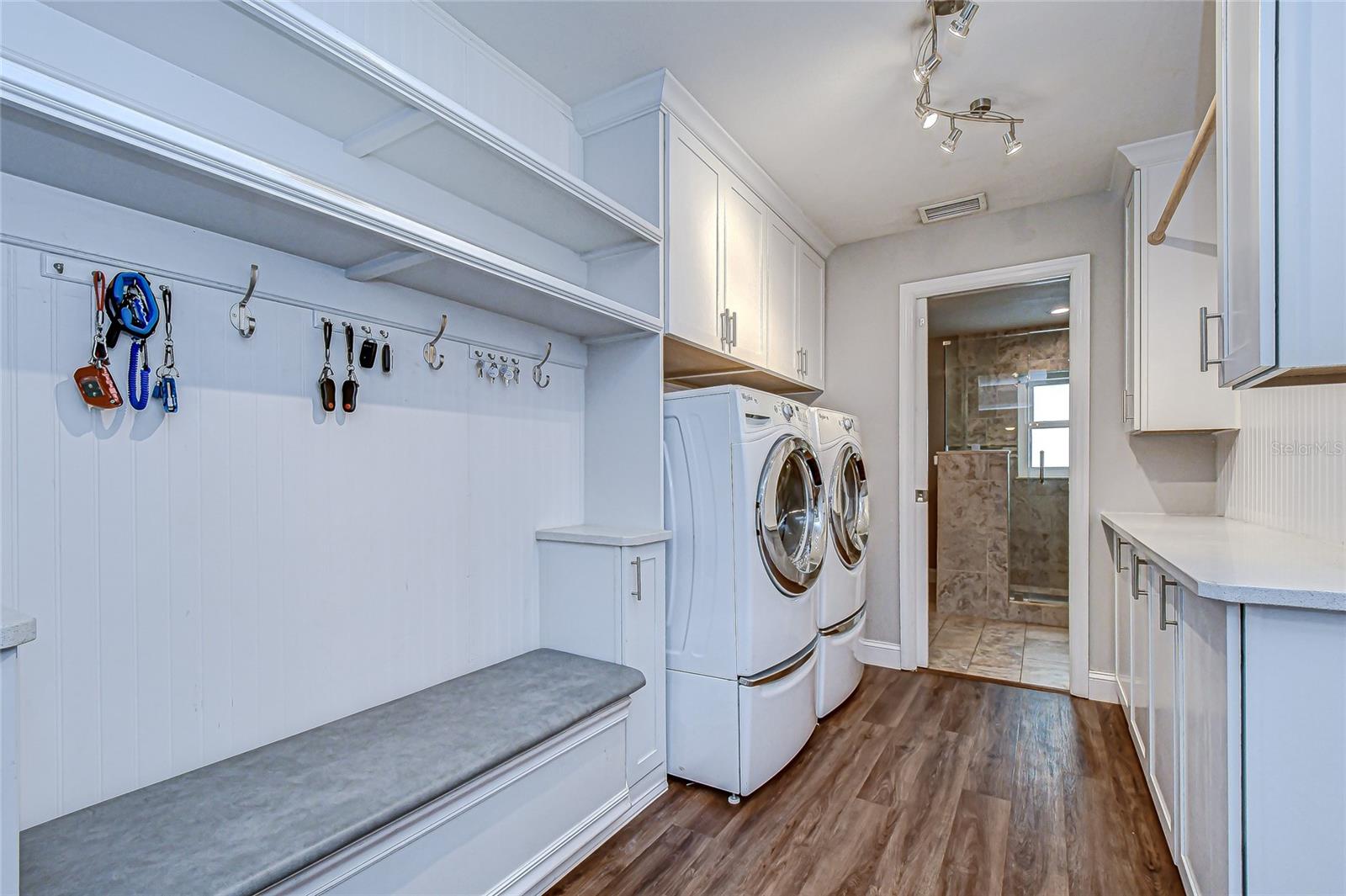 LAKE MAURINE SUB - Residential