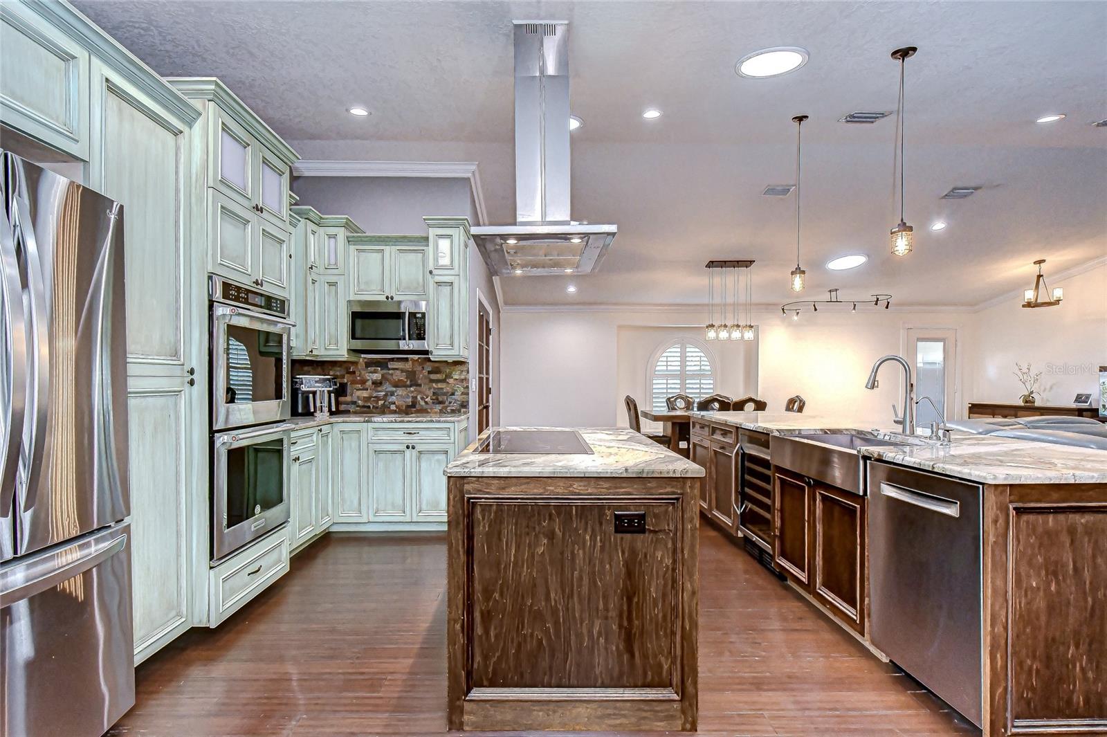 LAKE MAURINE SUB - Residential