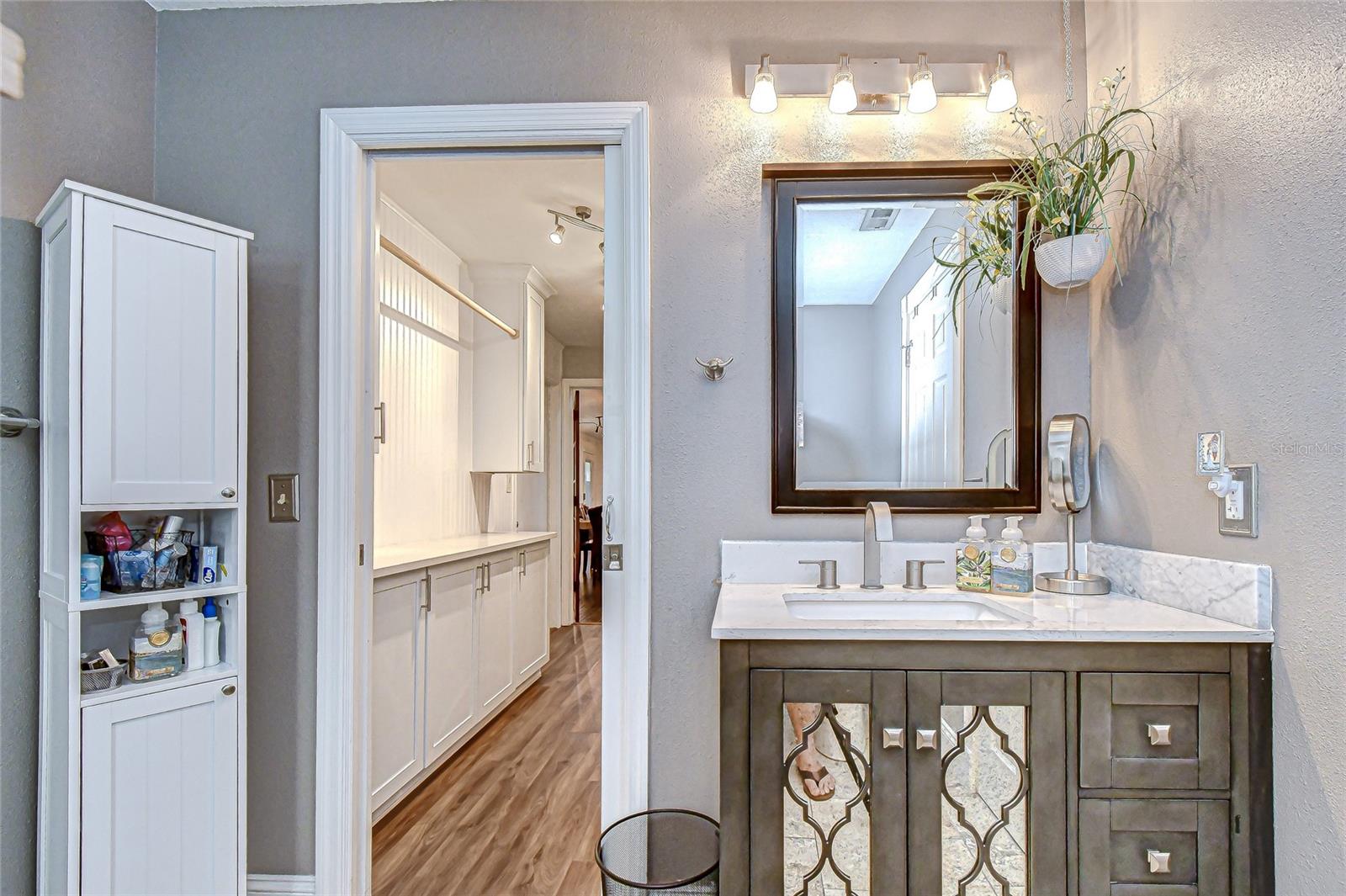 LAKE MAURINE SUB - Residential