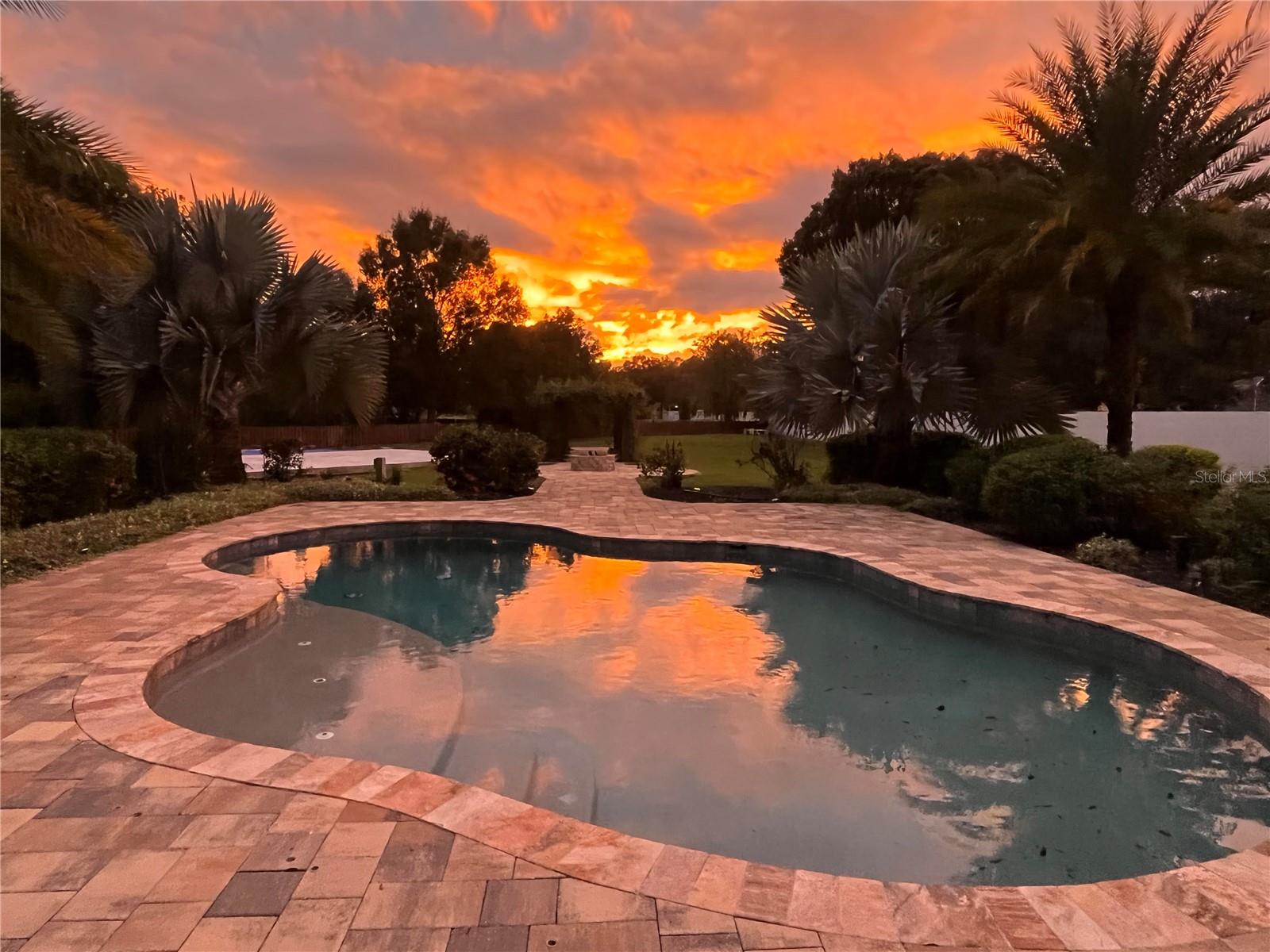 LAKE MAURINE SUB - Residential