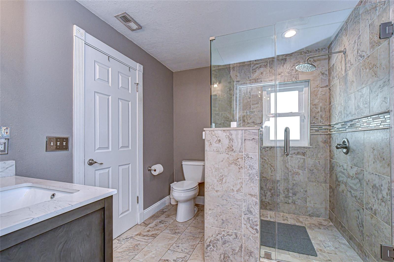 LAKE MAURINE SUB - Residential