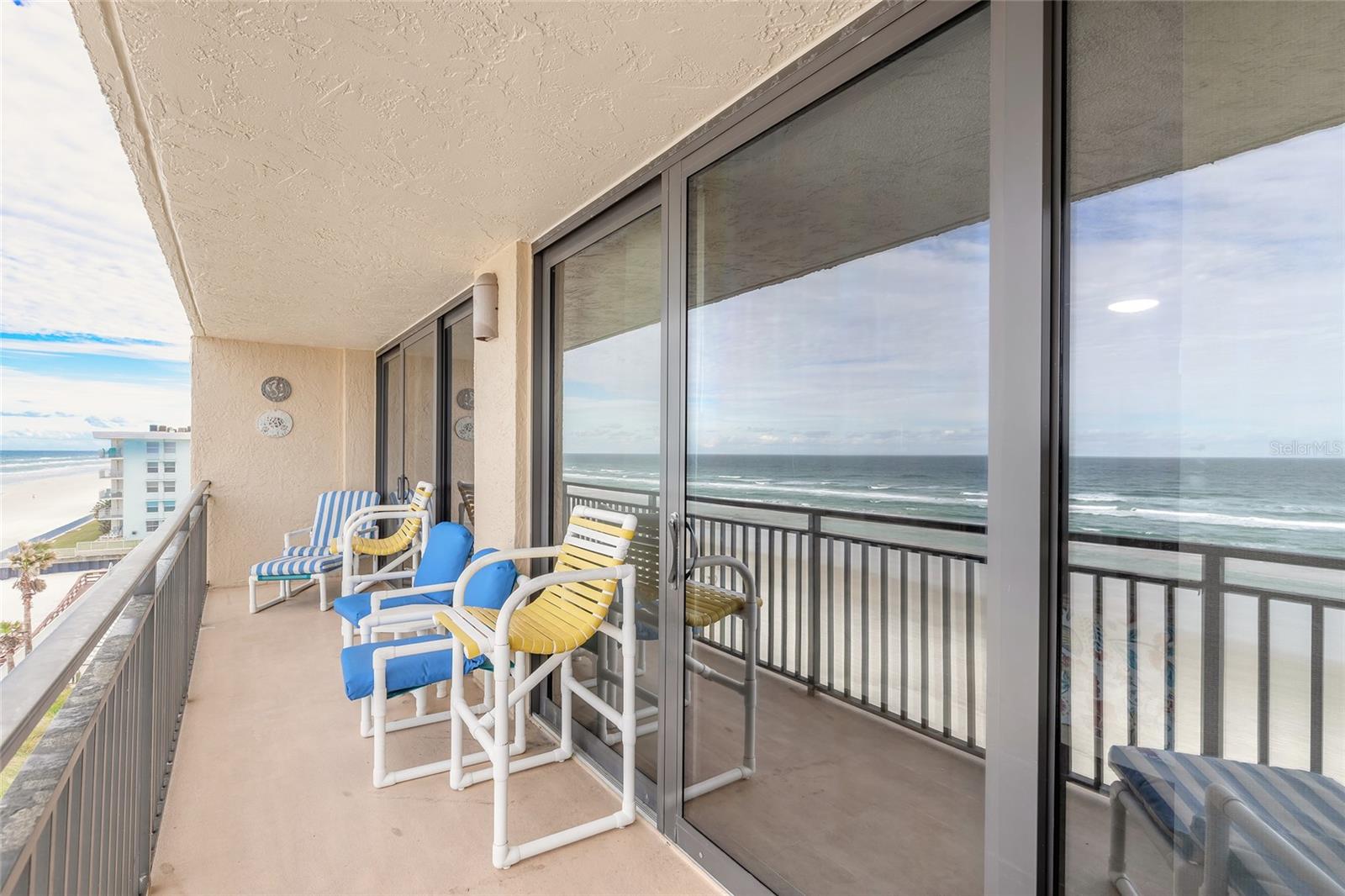 MOONTIDE CONDO - Residential