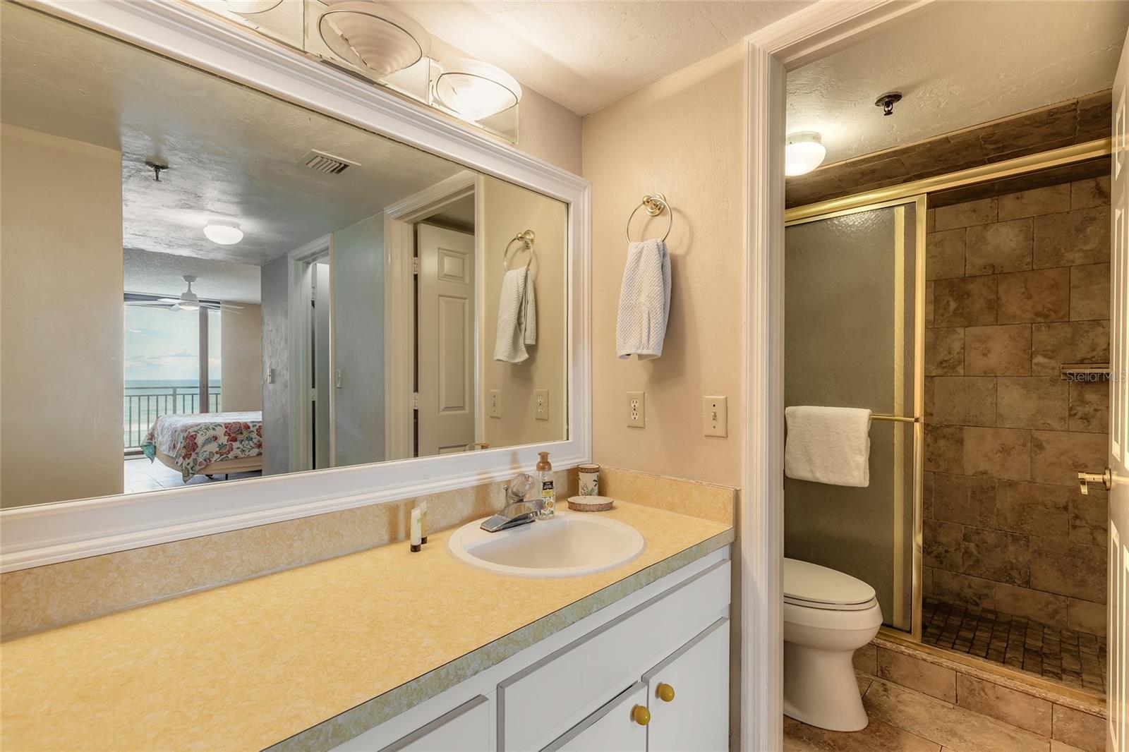 MOONTIDE CONDO - Residential