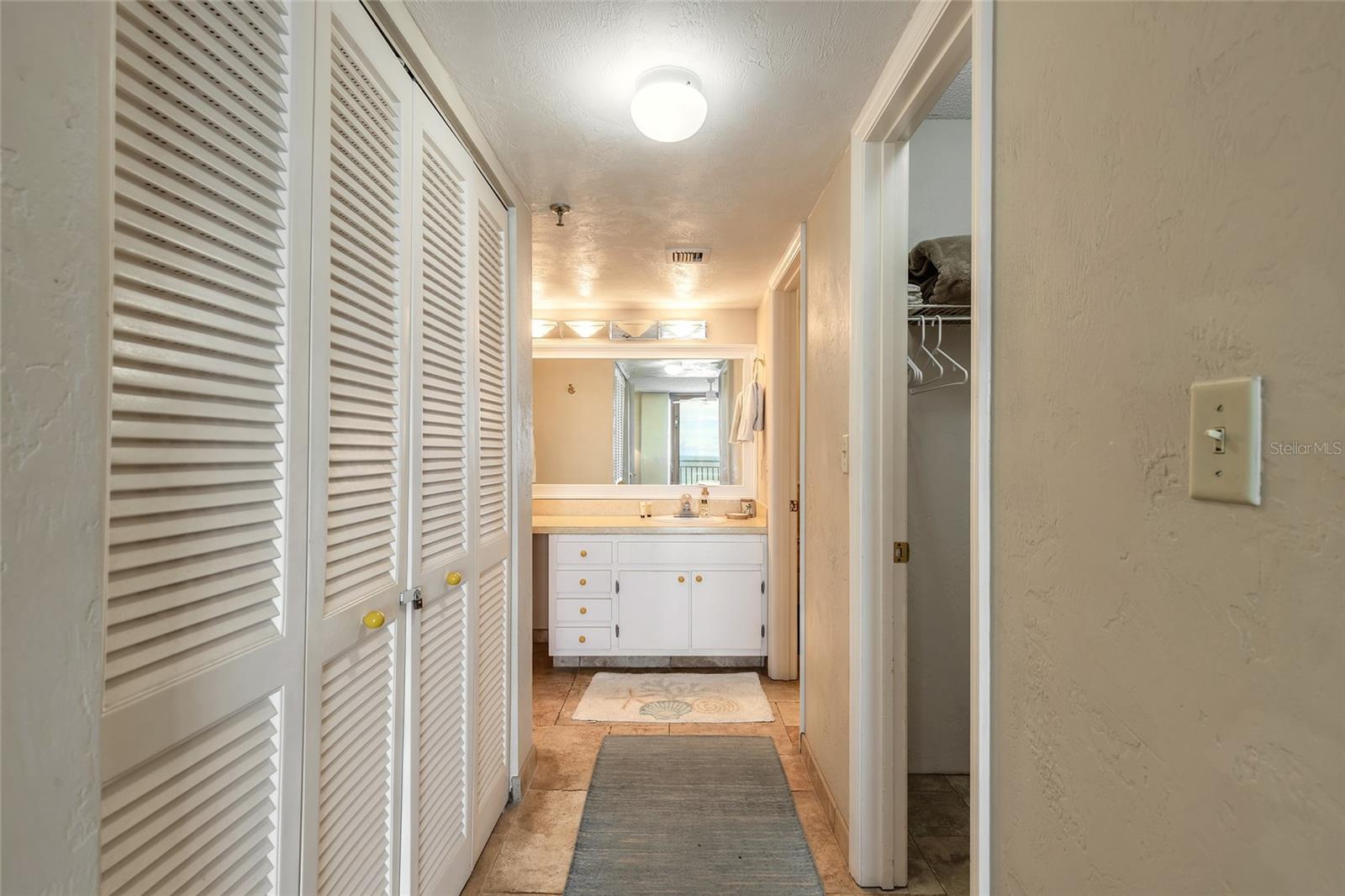 MOONTIDE CONDO - Residential