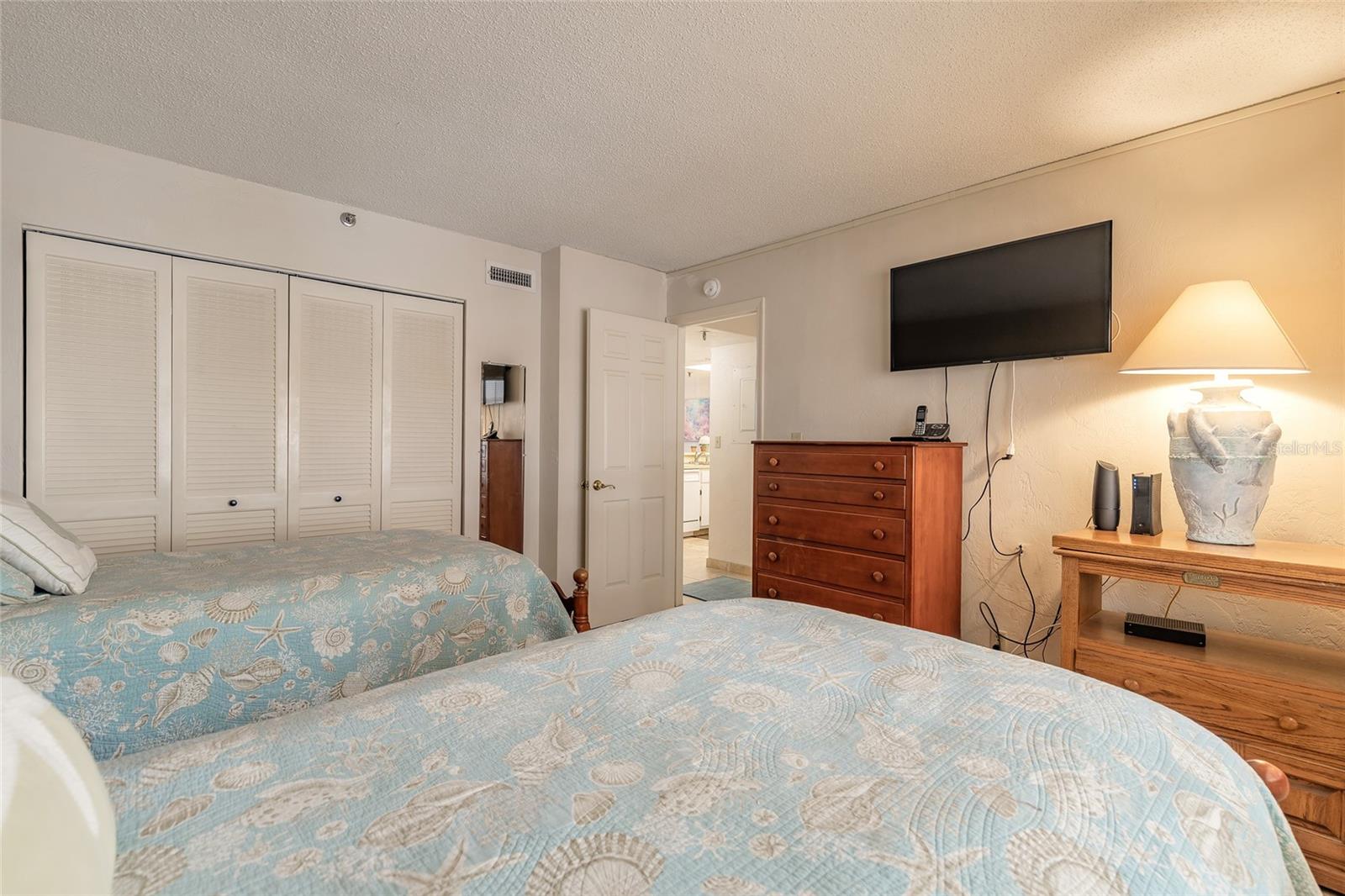 MOONTIDE CONDO - Residential