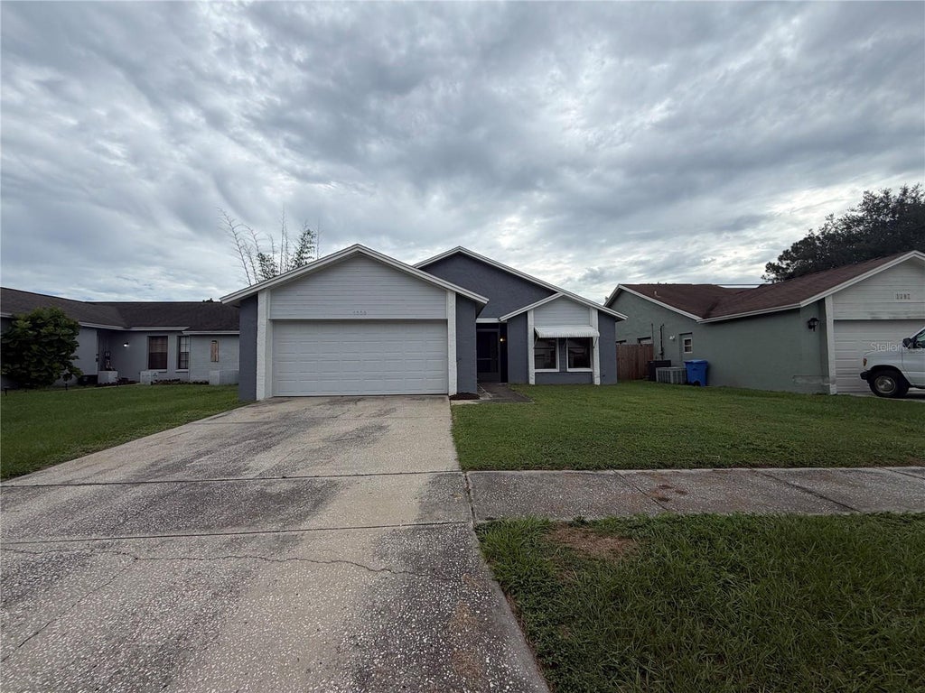 Photo of 1309 Keel Place, Valrico, FL 33594 (MLS # O6449437)
