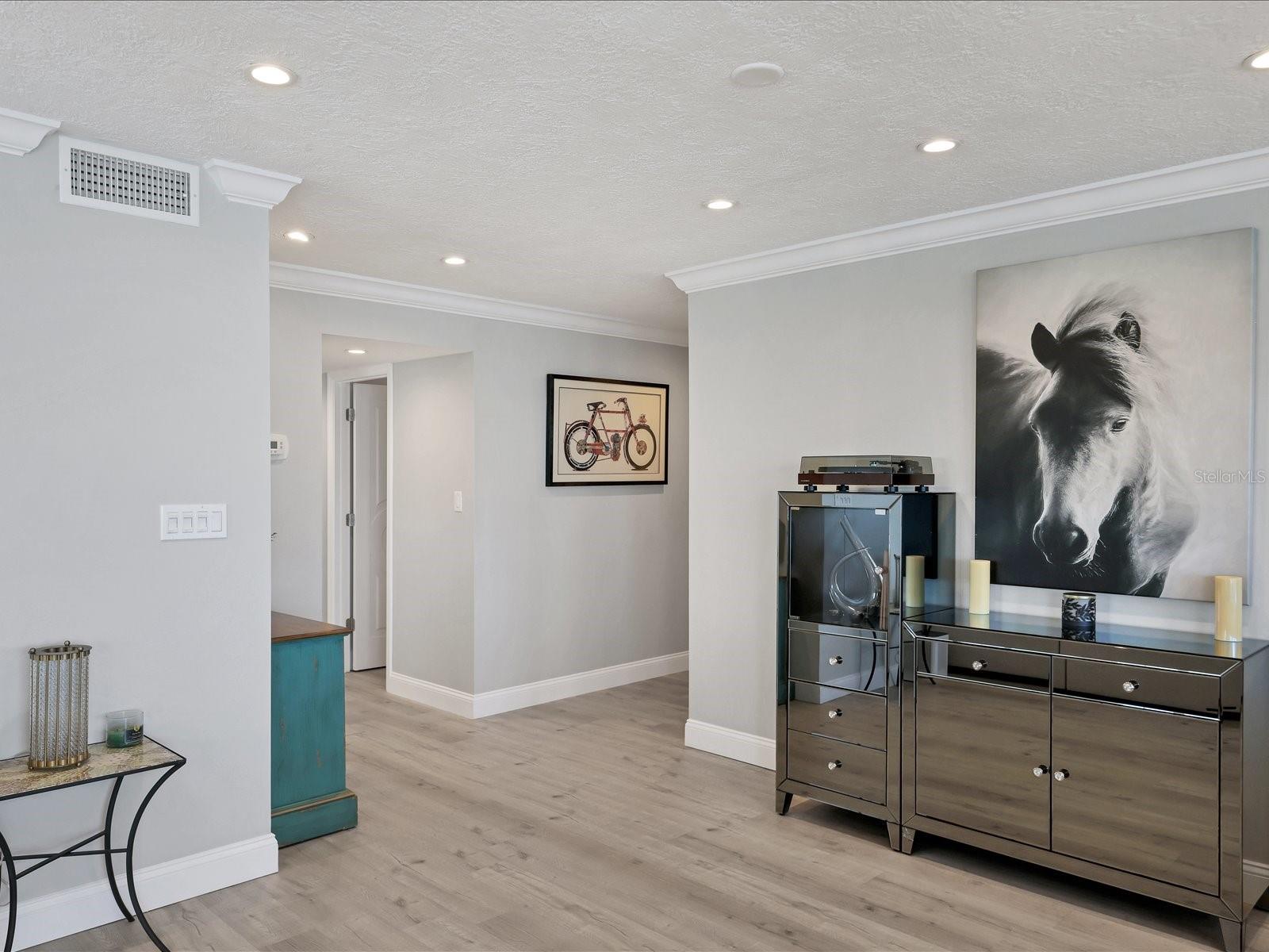 HARBOR HOUSE WEST - Residential Lease