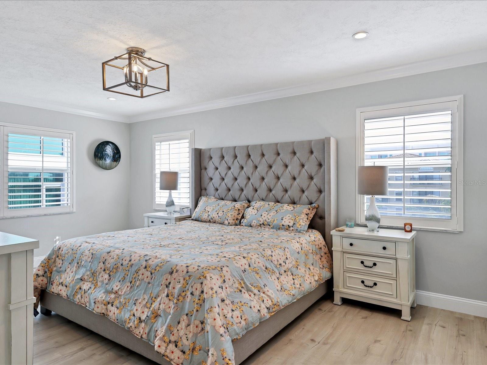 HARBOR HOUSE WEST - Residential Lease