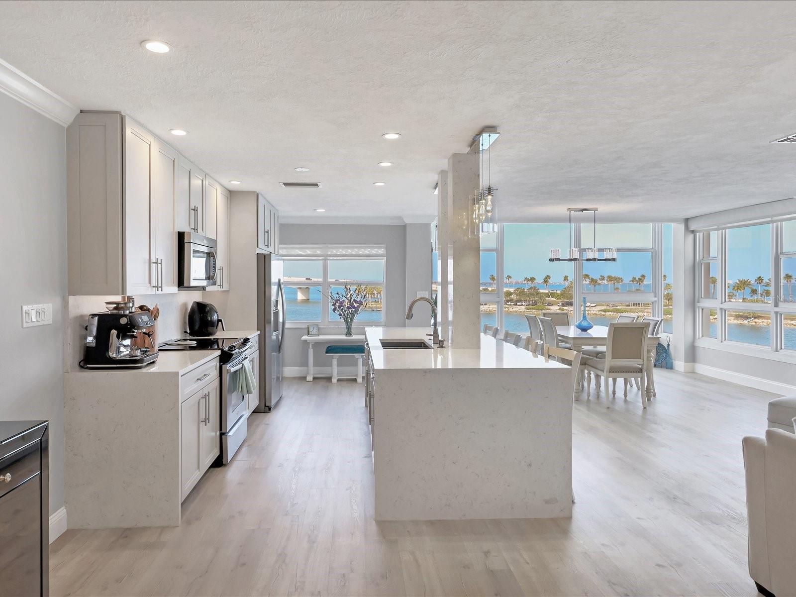 HARBOR HOUSE WEST - Residential Lease