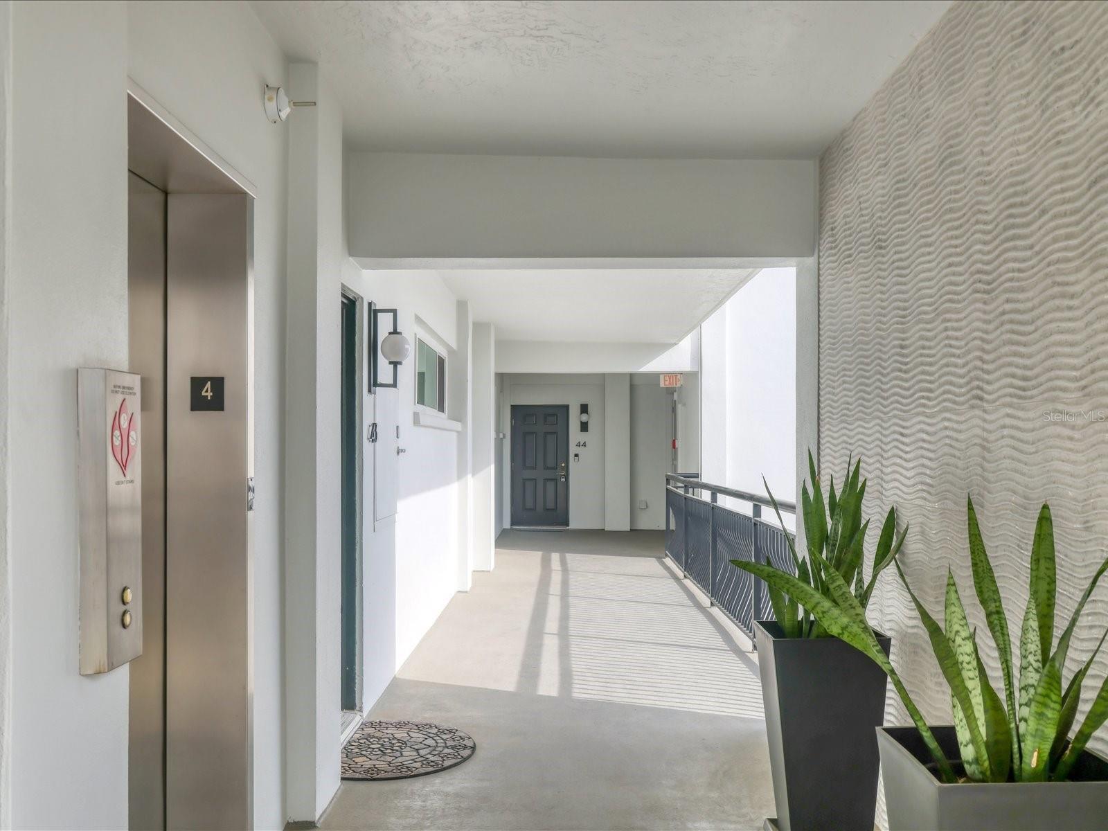 HARBOR HOUSE WEST - Residential Lease