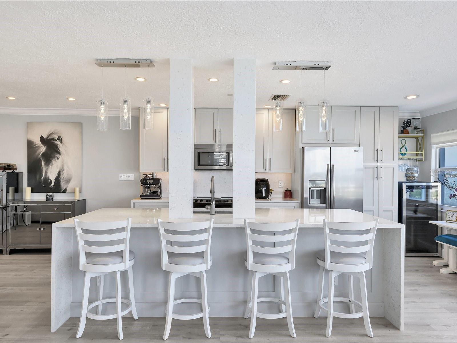 HARBOR HOUSE WEST - Residential Lease