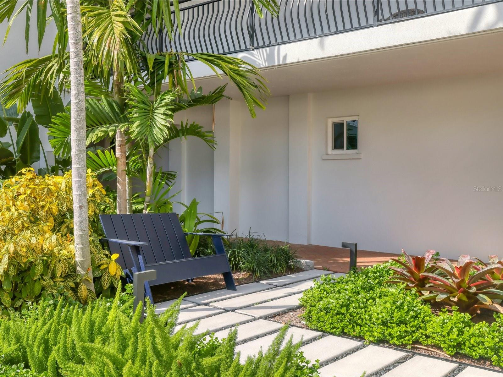 HARBOR HOUSE WEST - Residential Lease