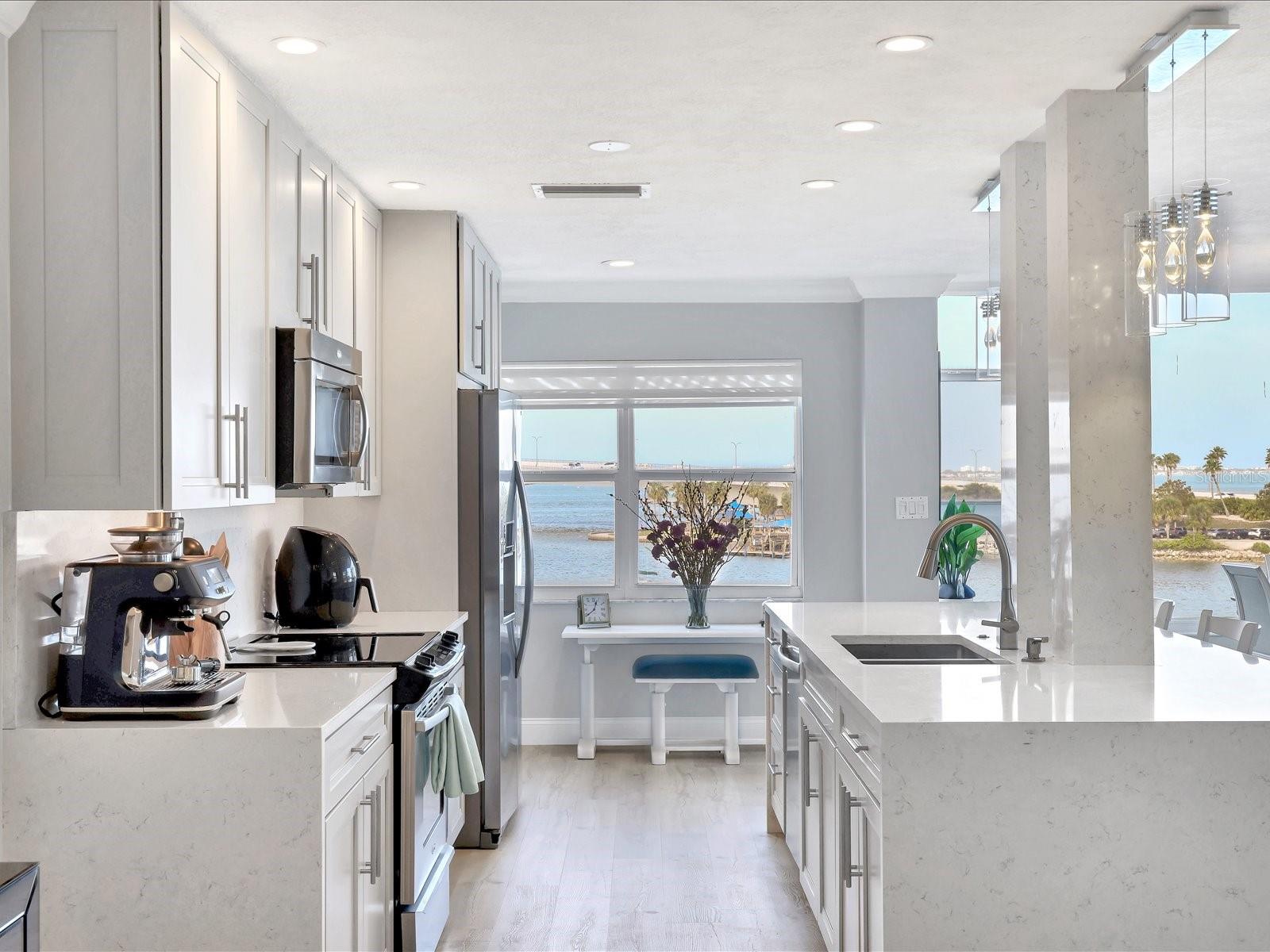 HARBOR HOUSE WEST - Residential Lease