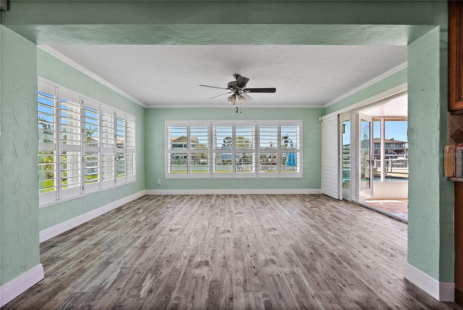 CAPRI ISLE SUB - Residential