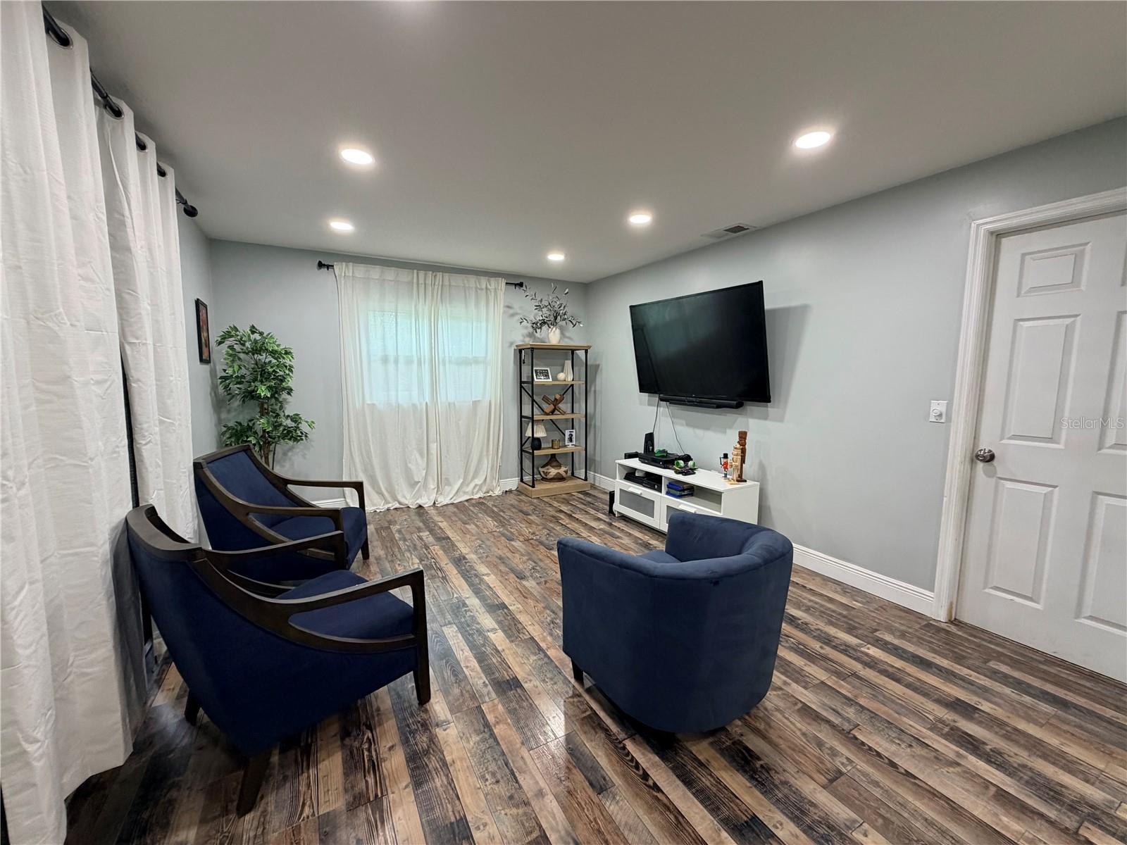 DELTONA LAKES UNIT 42 - Residential