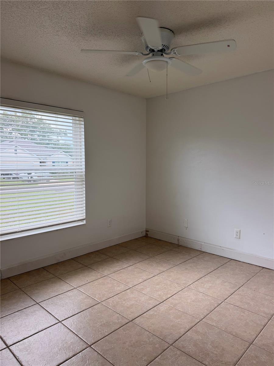 DELTONA LAKES UNIT 42 - Residential