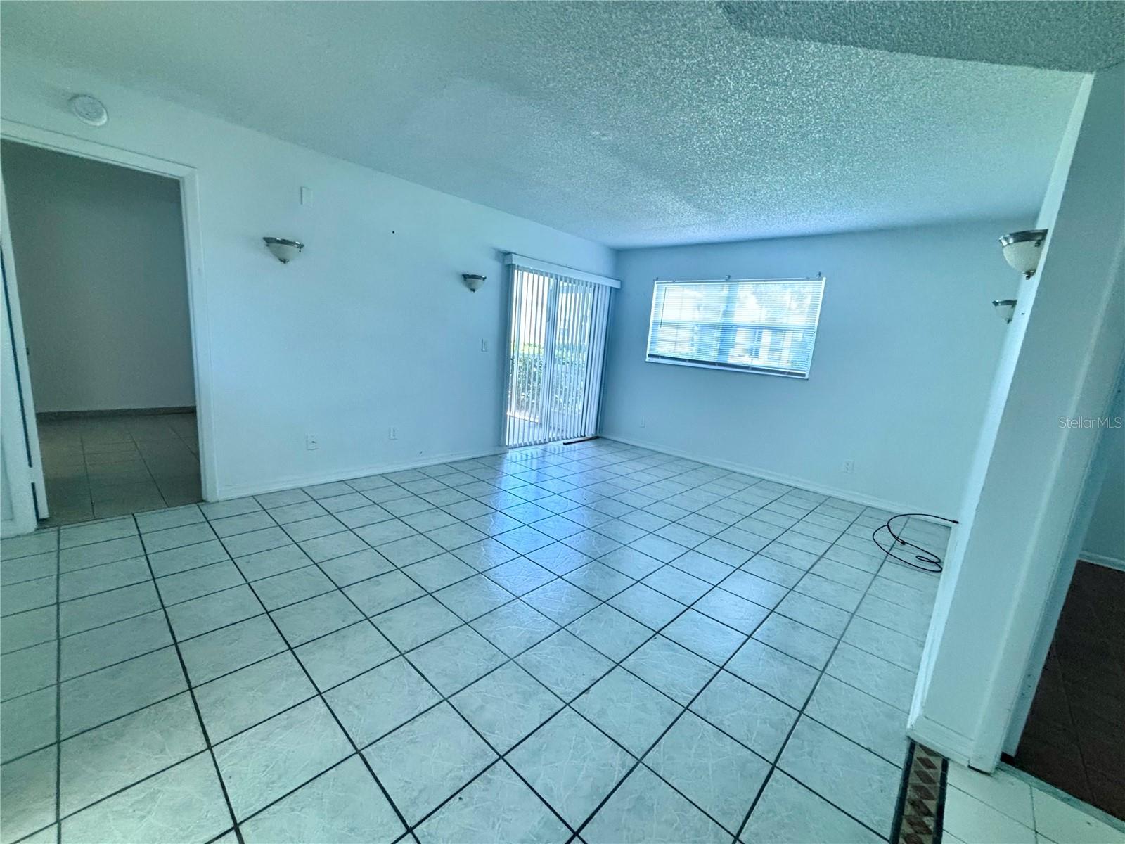576 FAIRWAYS LANE M104