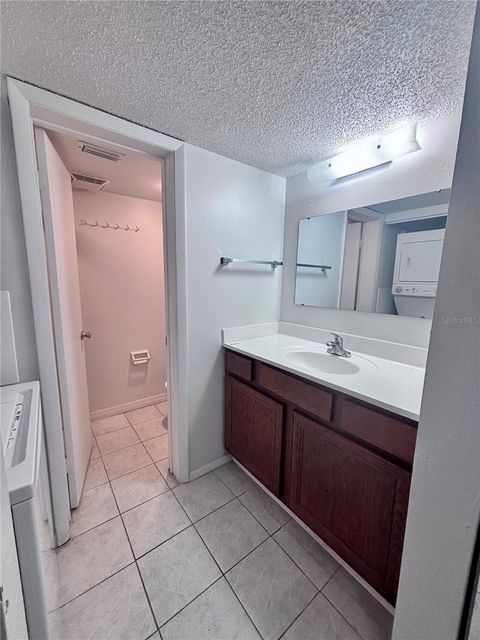 Tiny photo for 576 Fairways Lane #M104, Ocala, FL 34472 (MLS # OM725414)